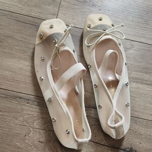 Chic Cream Flats with Studded Accents